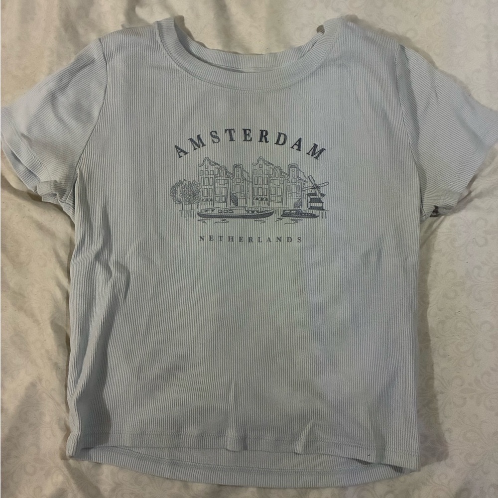 Hollister Gray Short Sleeve Tee with Amsterdam Graphic